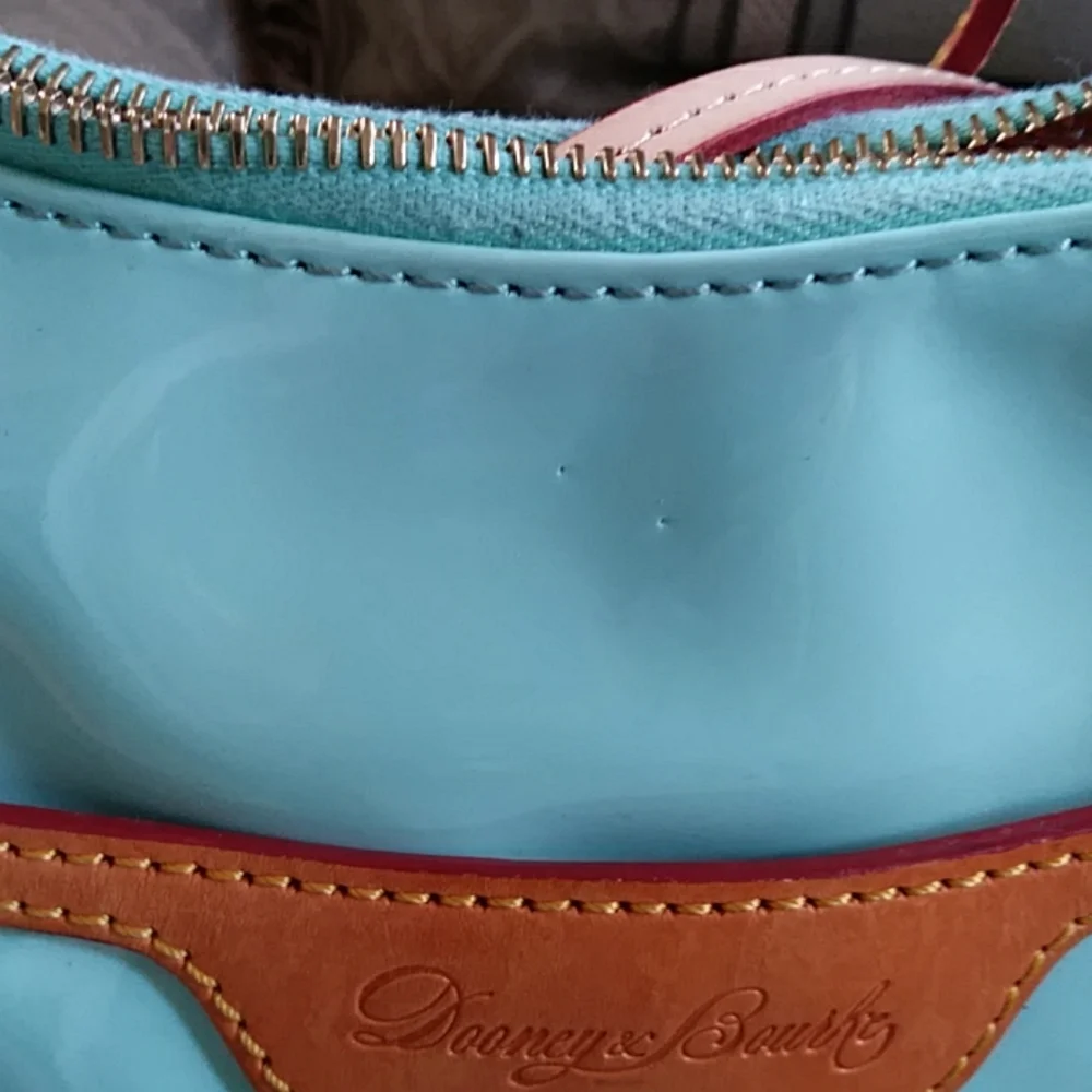 Dooney & Bourke crossbody bag